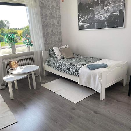 Oedeshoeg Modernt Och Stilfullt B&B Ngoại thất bức ảnh